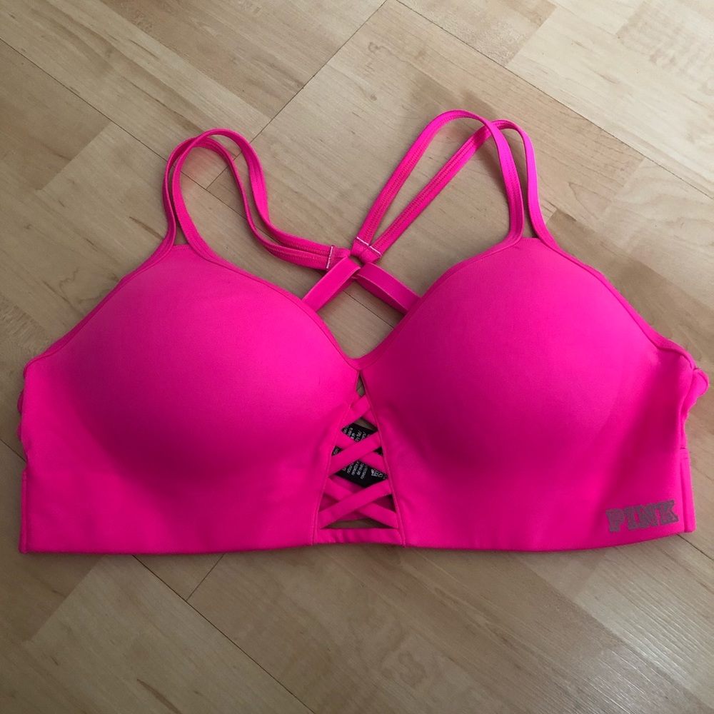 Victoria’s Secret PINK Ultimate Sports Bra